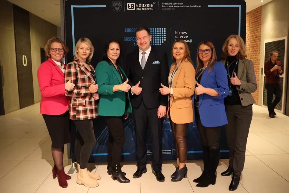 Zdjęcie grupowe na Europejskim Forum Gospodarczym